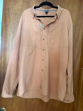 Patagonia Men’s Size XL Orange SPF 50 Outdoor Fishing Shirt Long Sleeved Pockets